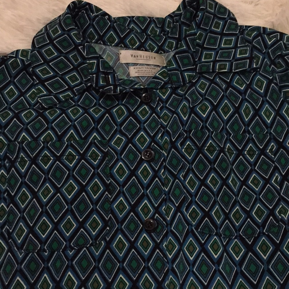 Button down shirt - Picture 2 of 2